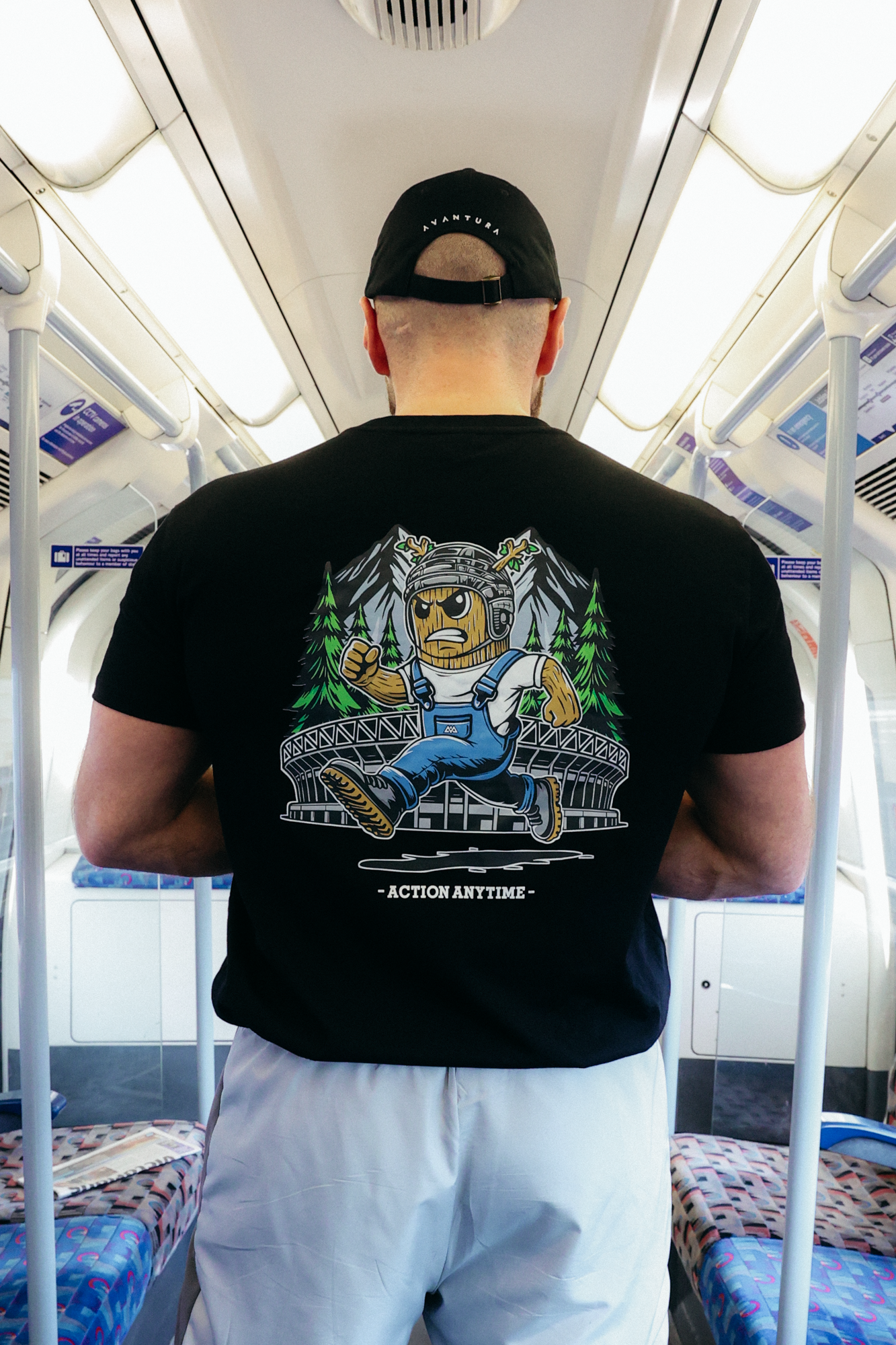 TREE TRUNK ARENA T-SHIRT SCHWARZ