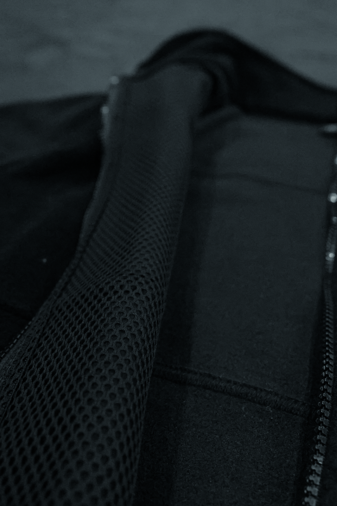 KEEP IT WARM FLEECE JACKET BLACK