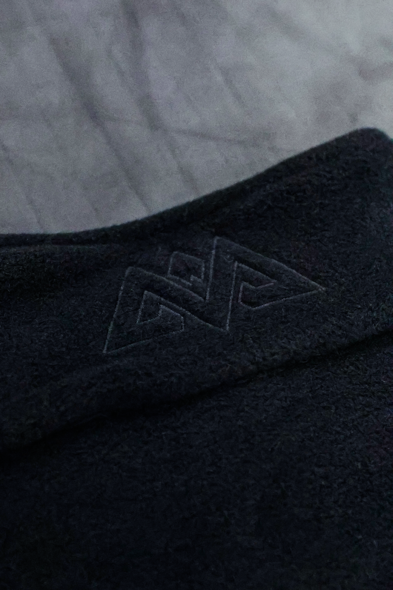 KEEP IT WARM FLEECE JACKET BLACK