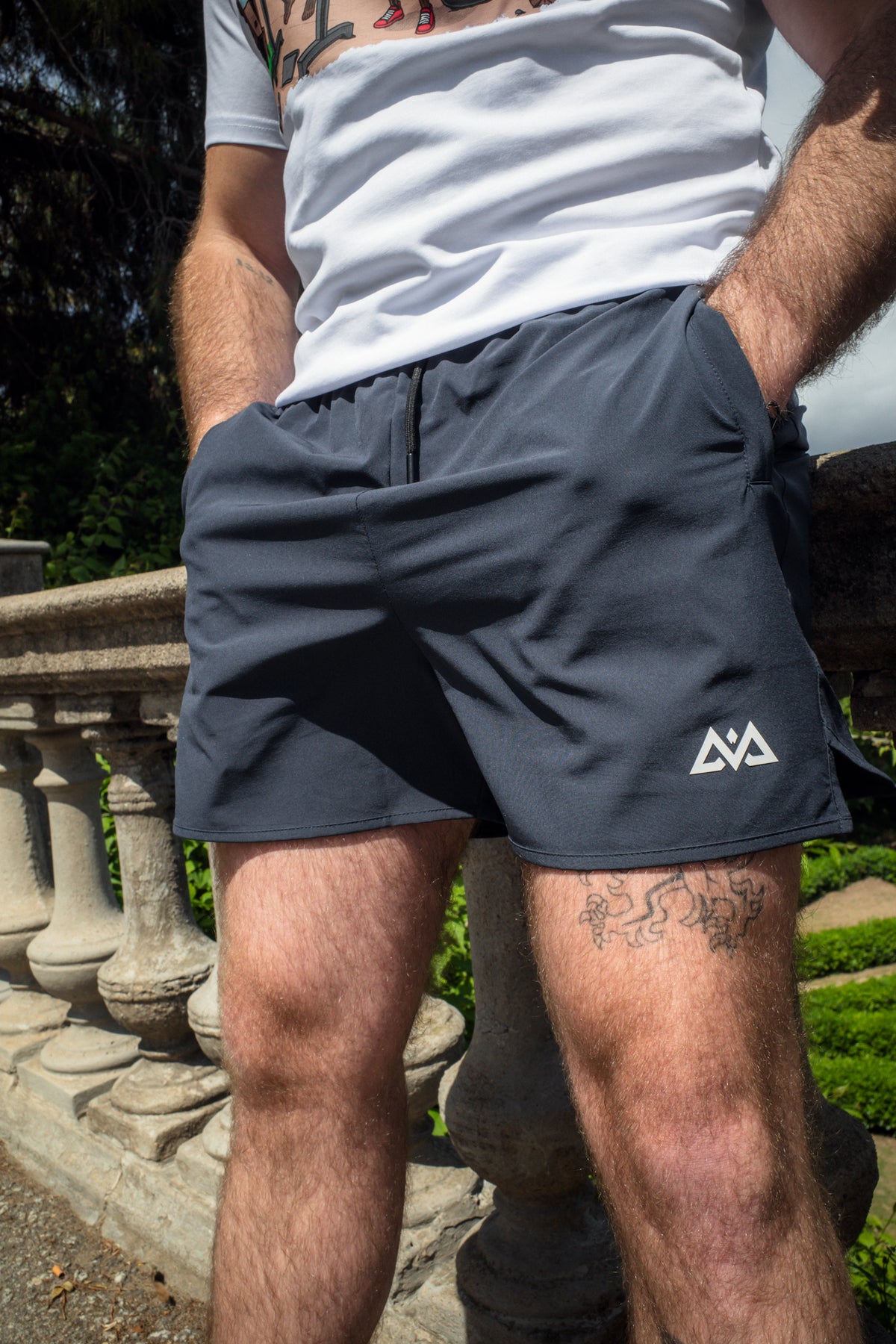 AVA LOGO SPORT SHORTS 2 GRAU