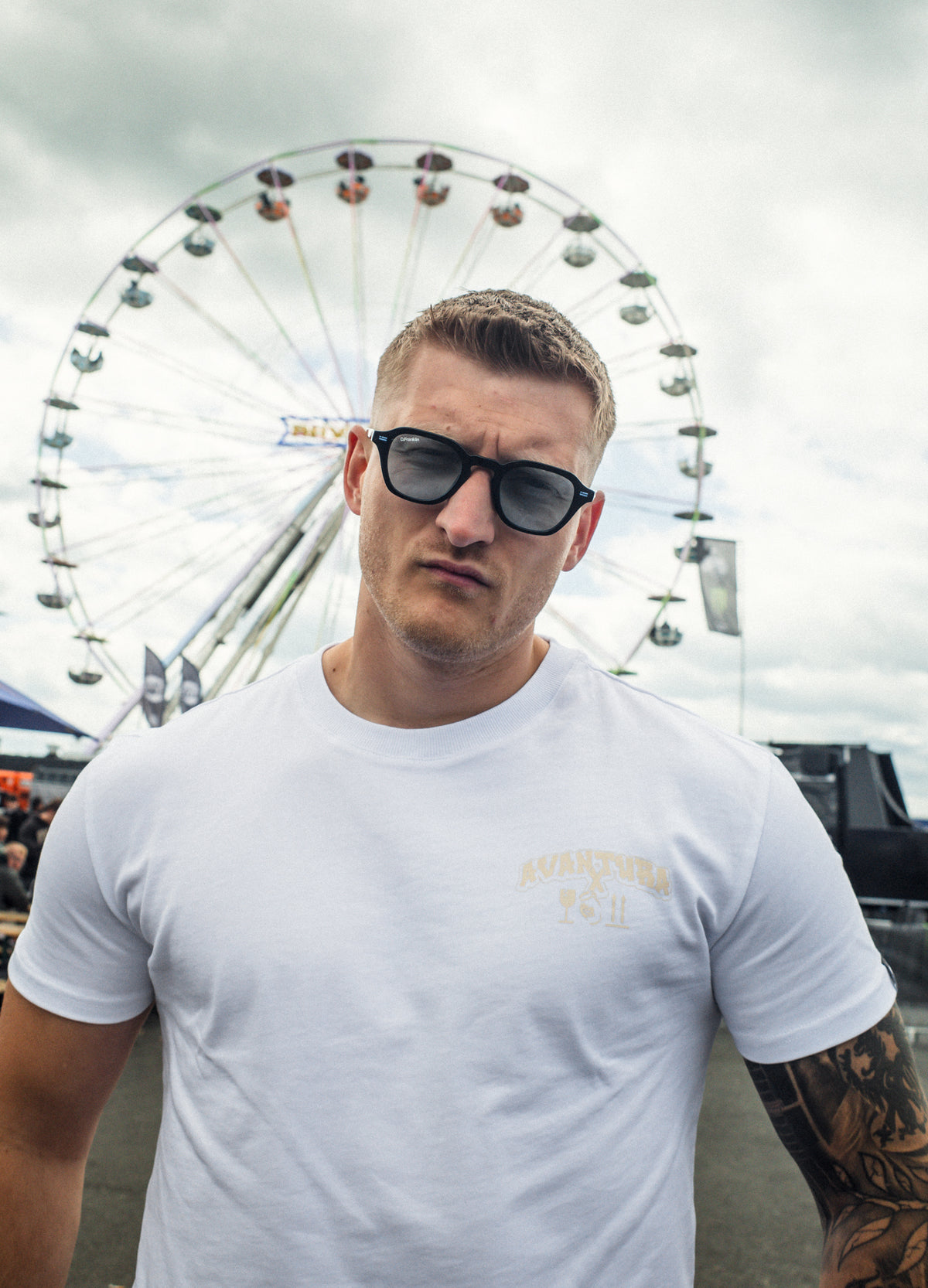 White Avantura crew neck t-shirt with small chest logo