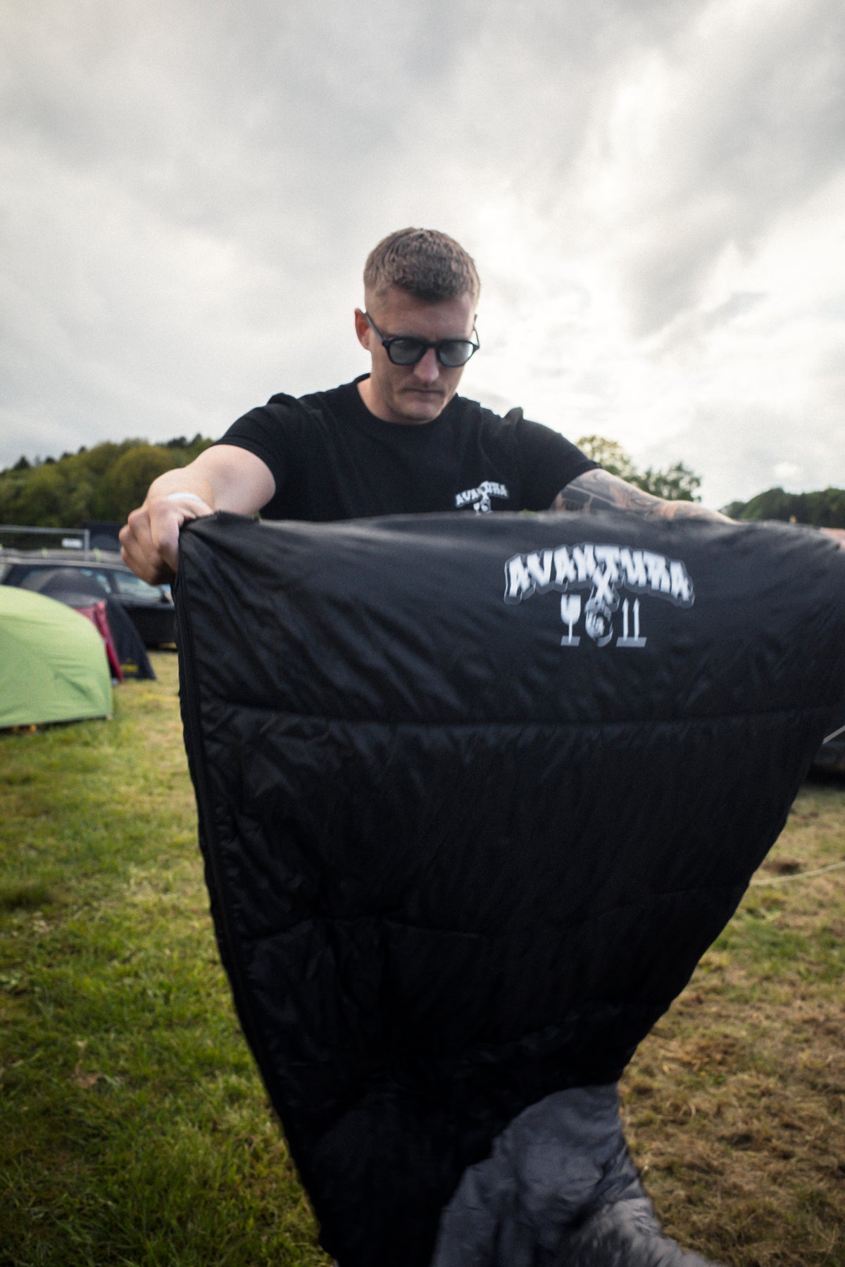 AVANTURA X BEMBEL SLEEPING BAG SCHWARZ