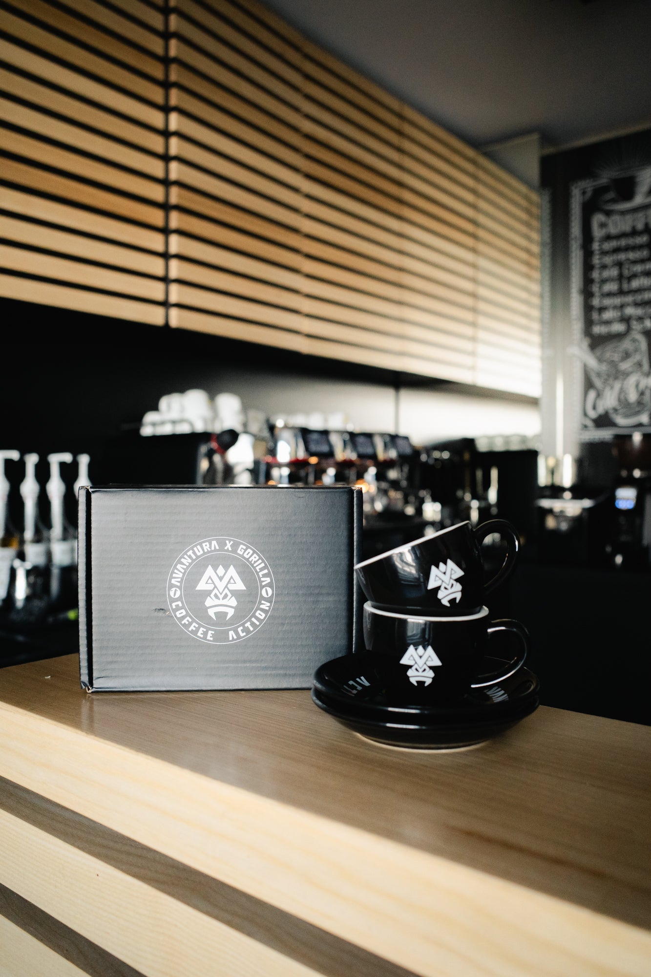 AVANTURA X GORILLA ESPRESSO TASSEN SET SCHWARZ