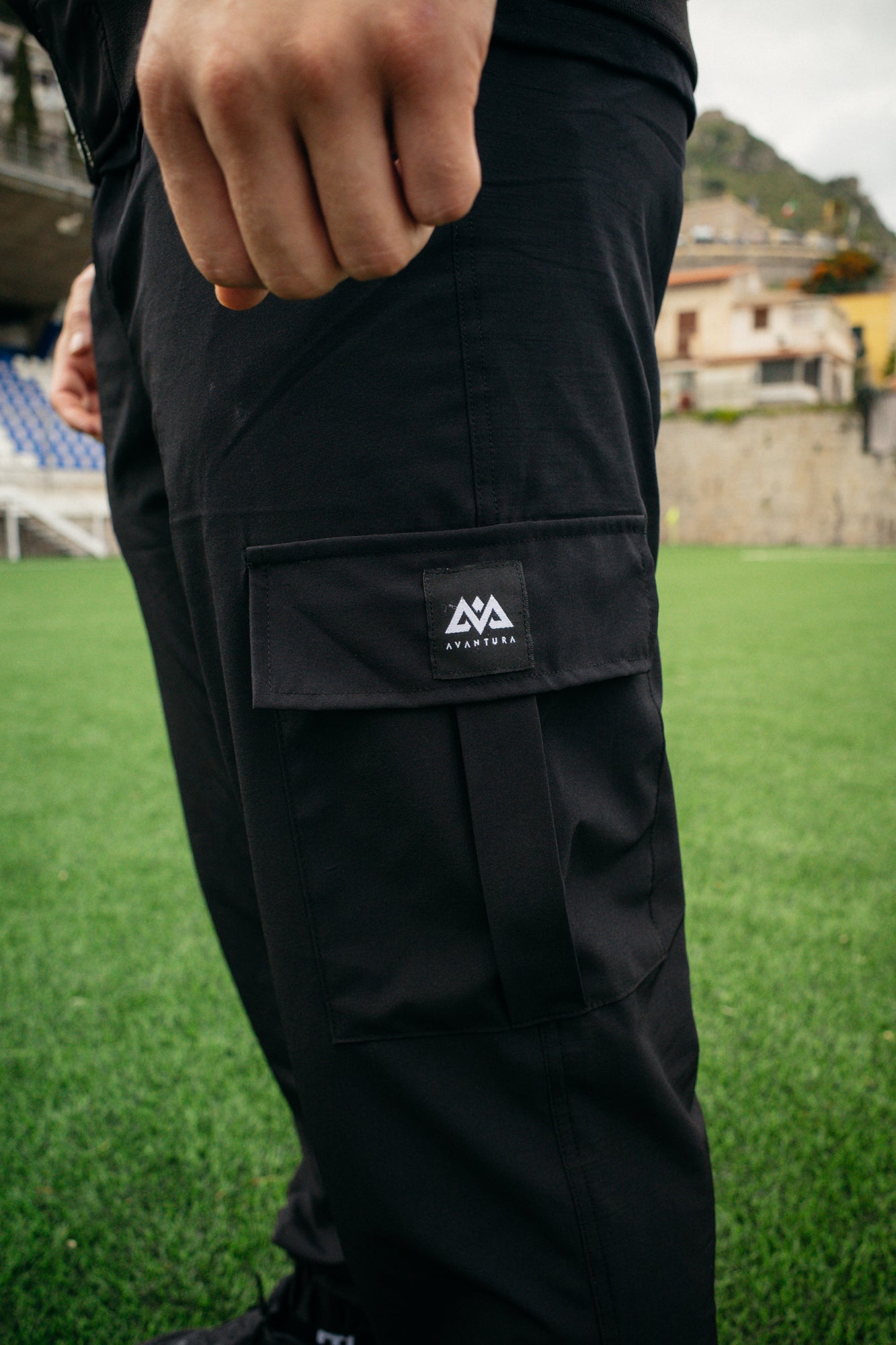 CARGO PANTS SCHWARZ