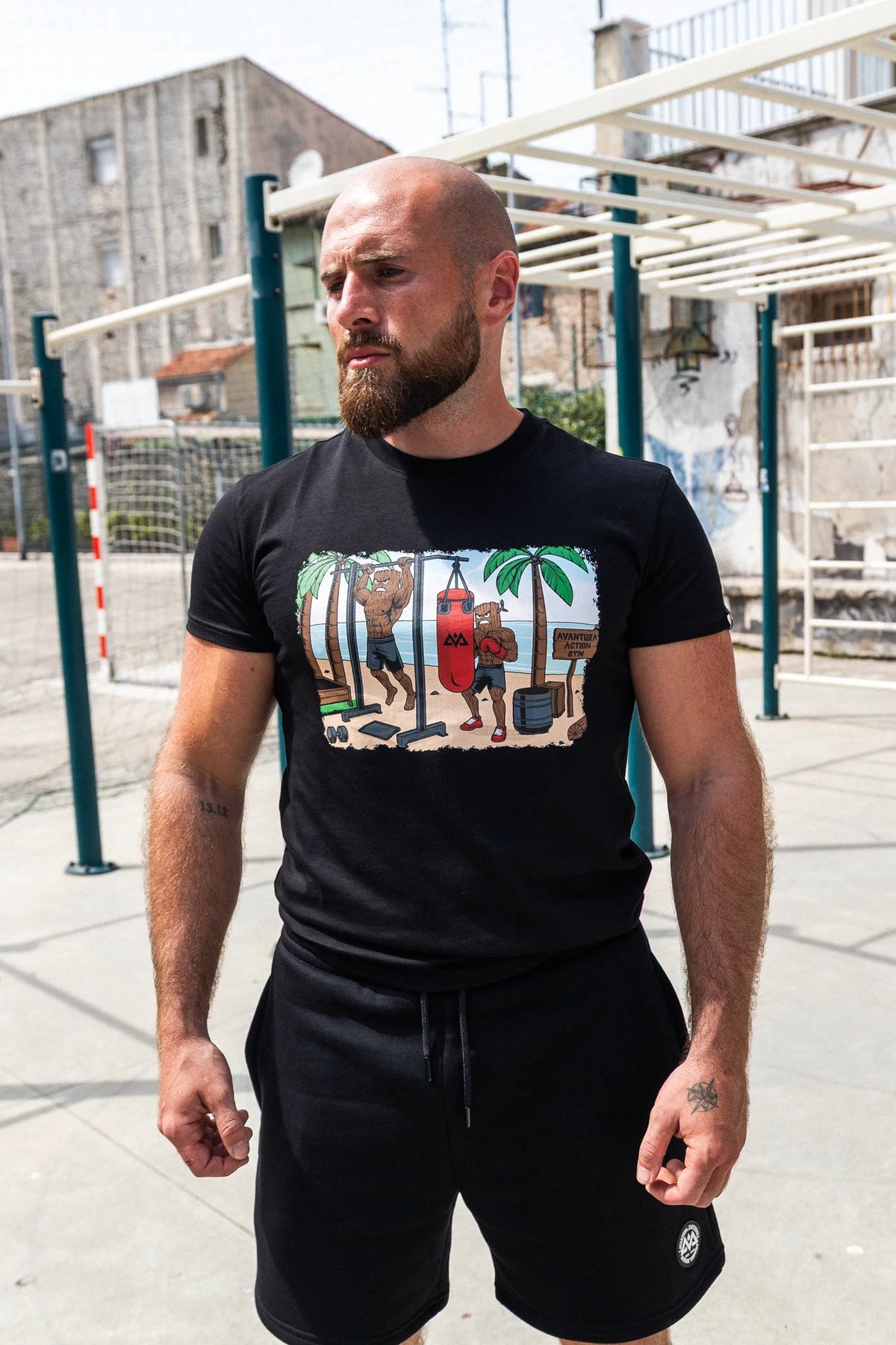 DISCIPLINE T-SHIRT SCHWARZ