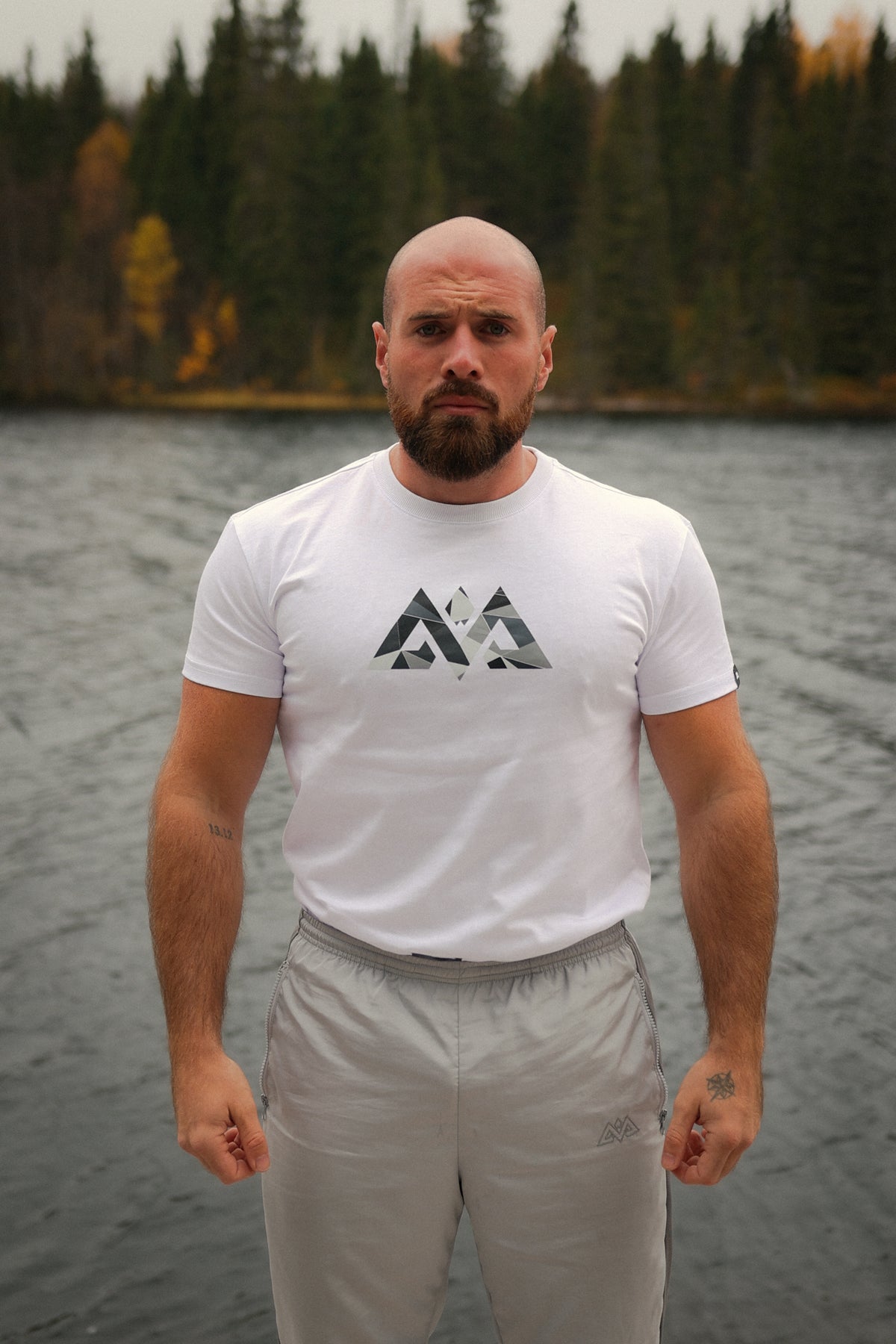 White MOSAIK t-shirt front view with logo