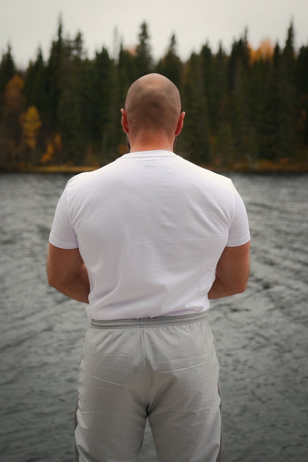 White MOSAIK t-shirt rear fit on model