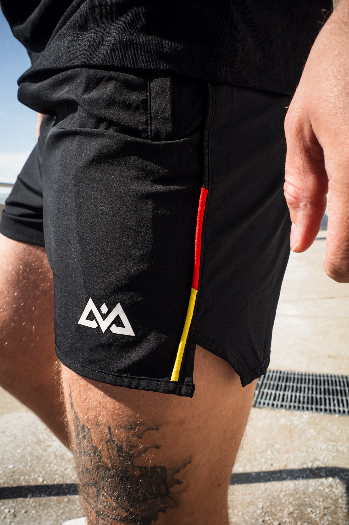 AVA LOGO DEUTSCHLAND SPORT SHORTS SCHWARZ