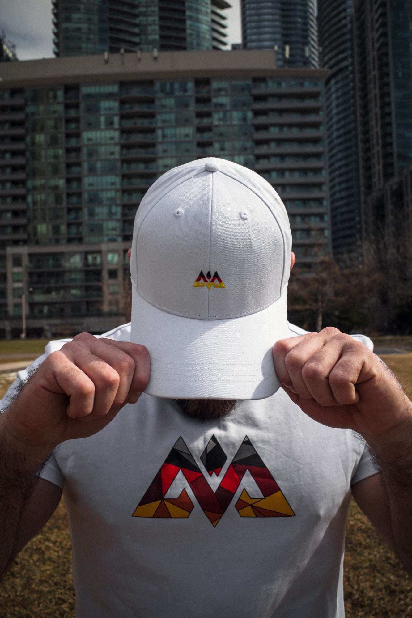 CAP DEUTSCHLAND AVA LOGO WEISS