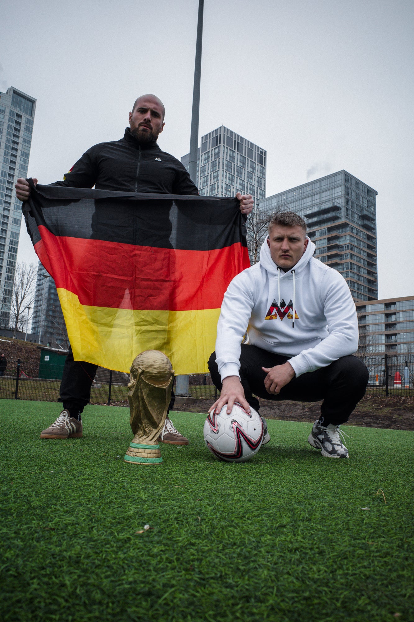 MOSAIK DEUTSCHLAND HOODIE WEISS