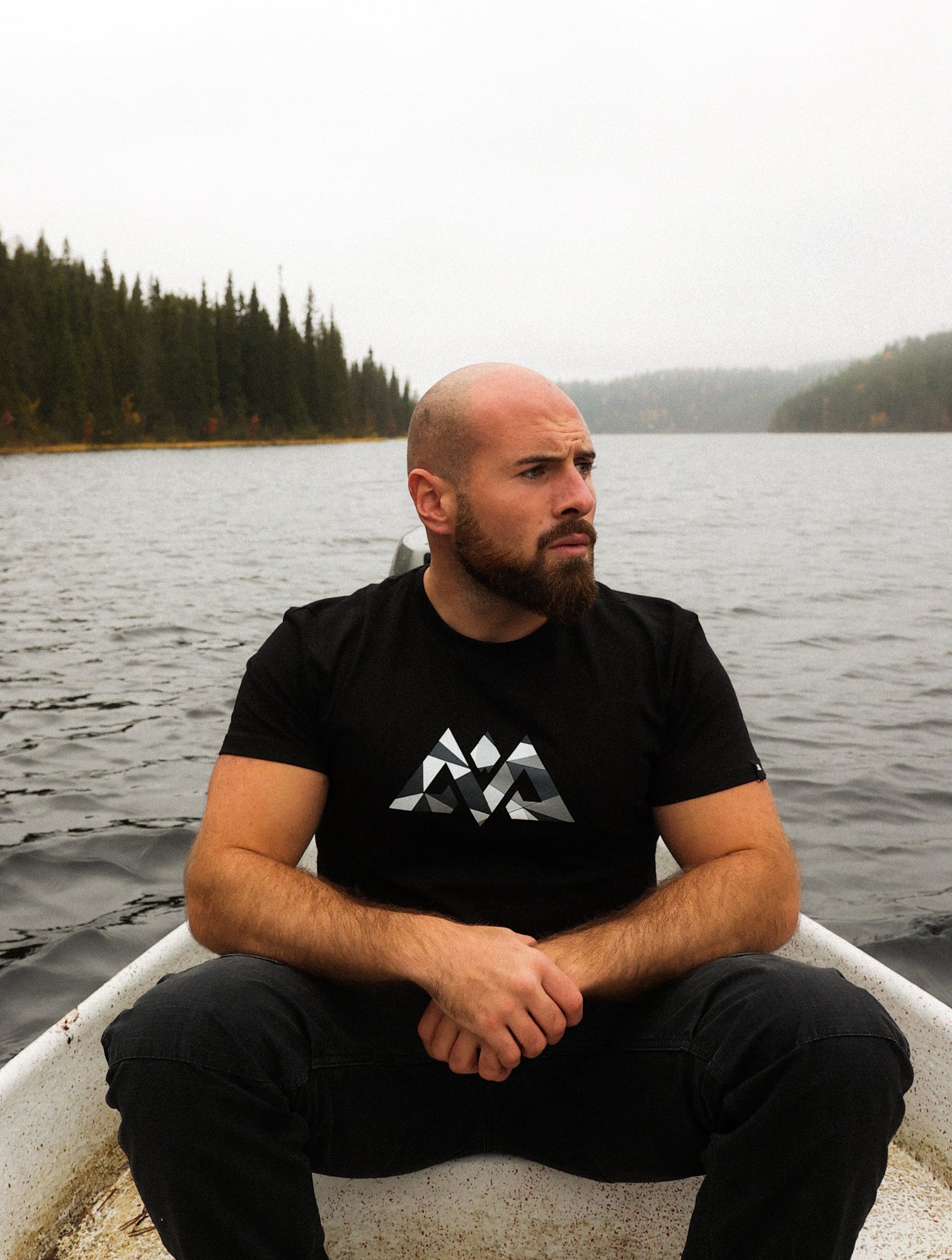 MOSAIK T-SHIRT SCHWARZ