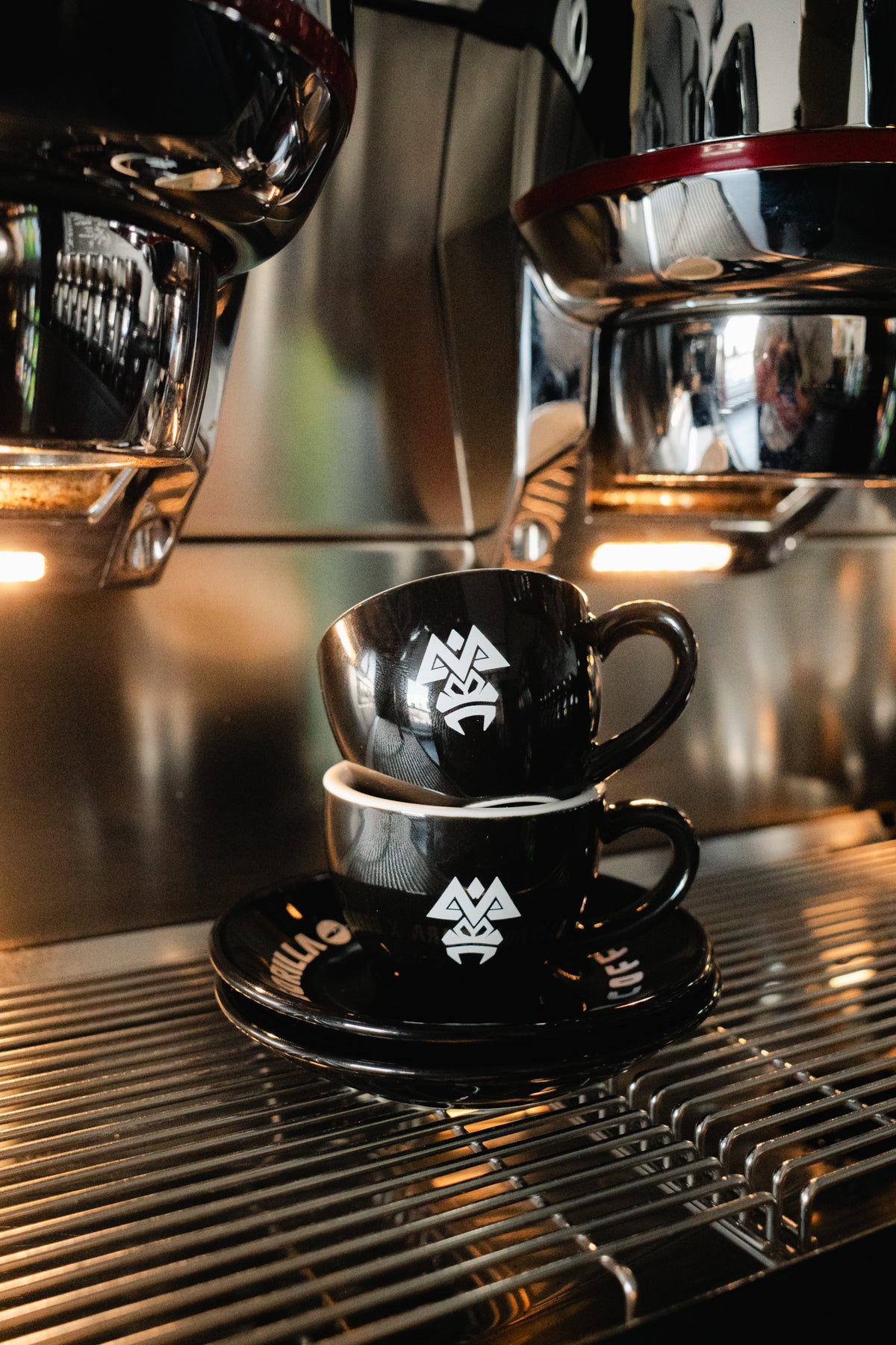 AVANTURA X GORILLA ESPRESSO TASSEN SET SCHWARZ