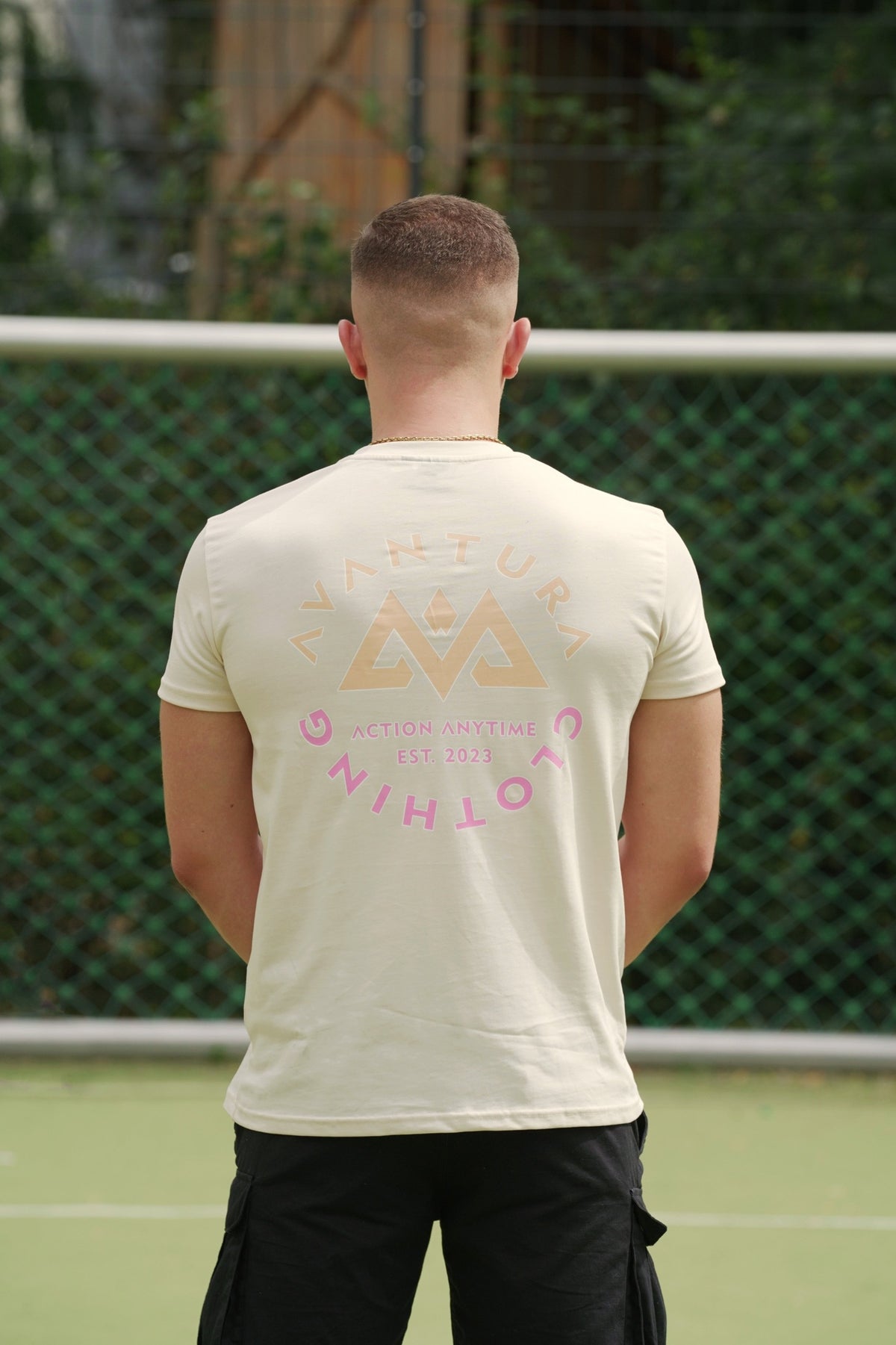Avantura pastel peach t-shirt with large geometric mountain back print