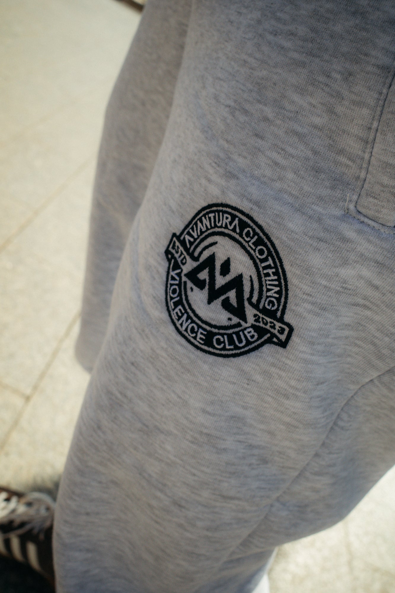 VIOLENCE CLUB JOGGER GRAU