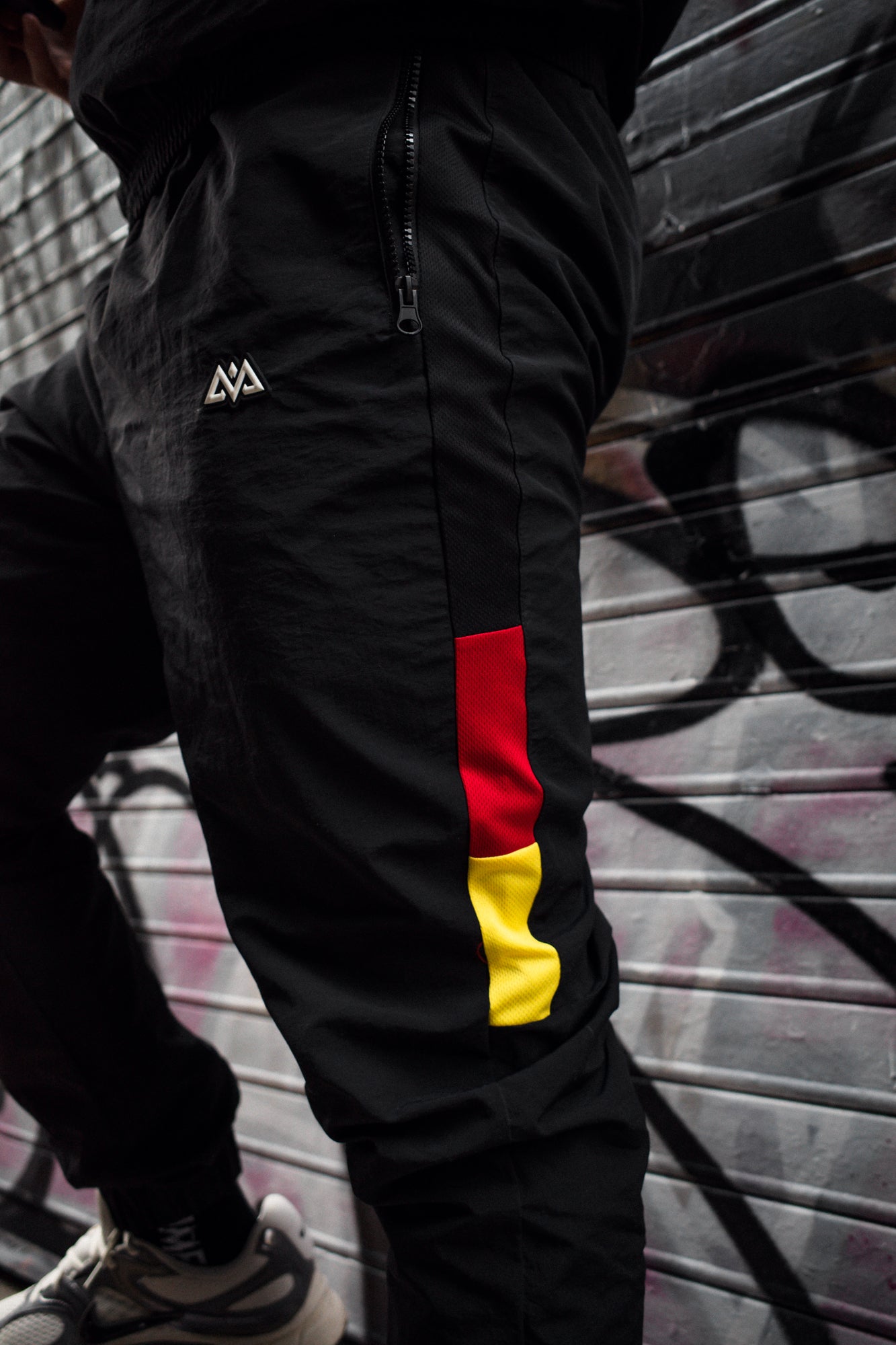 KEEP IT WARM FLEECE JACKET BLACK