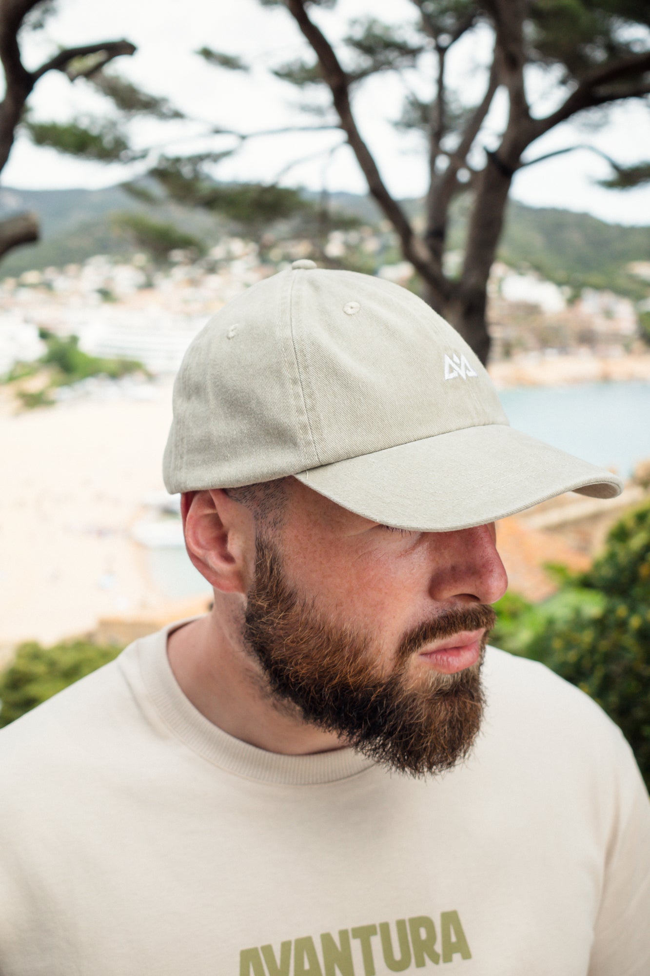 CAP AVA LOGO WASHED BEIGE