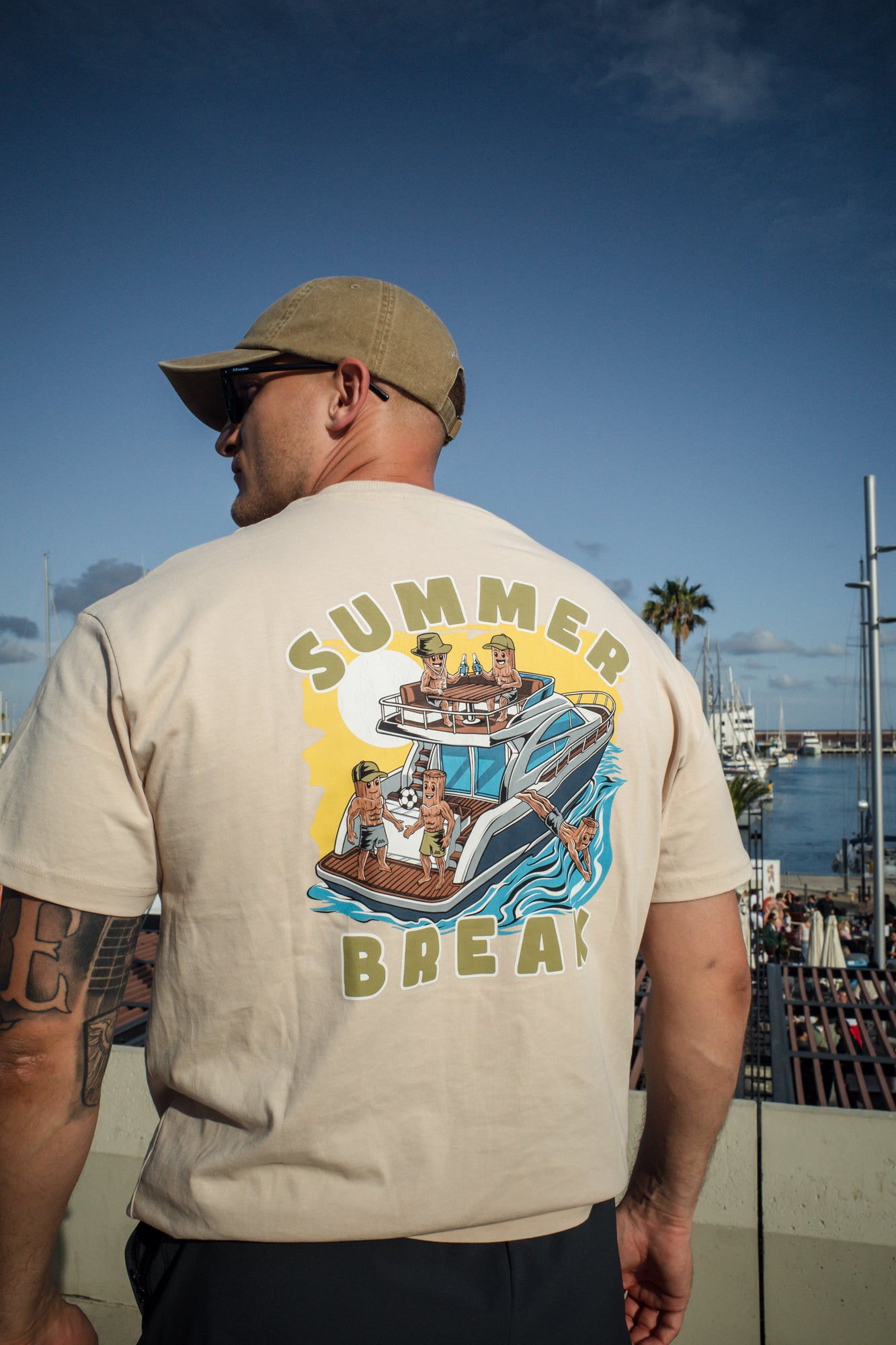 SUMMER BREAK OVERSIZED T-SHIRT CREME