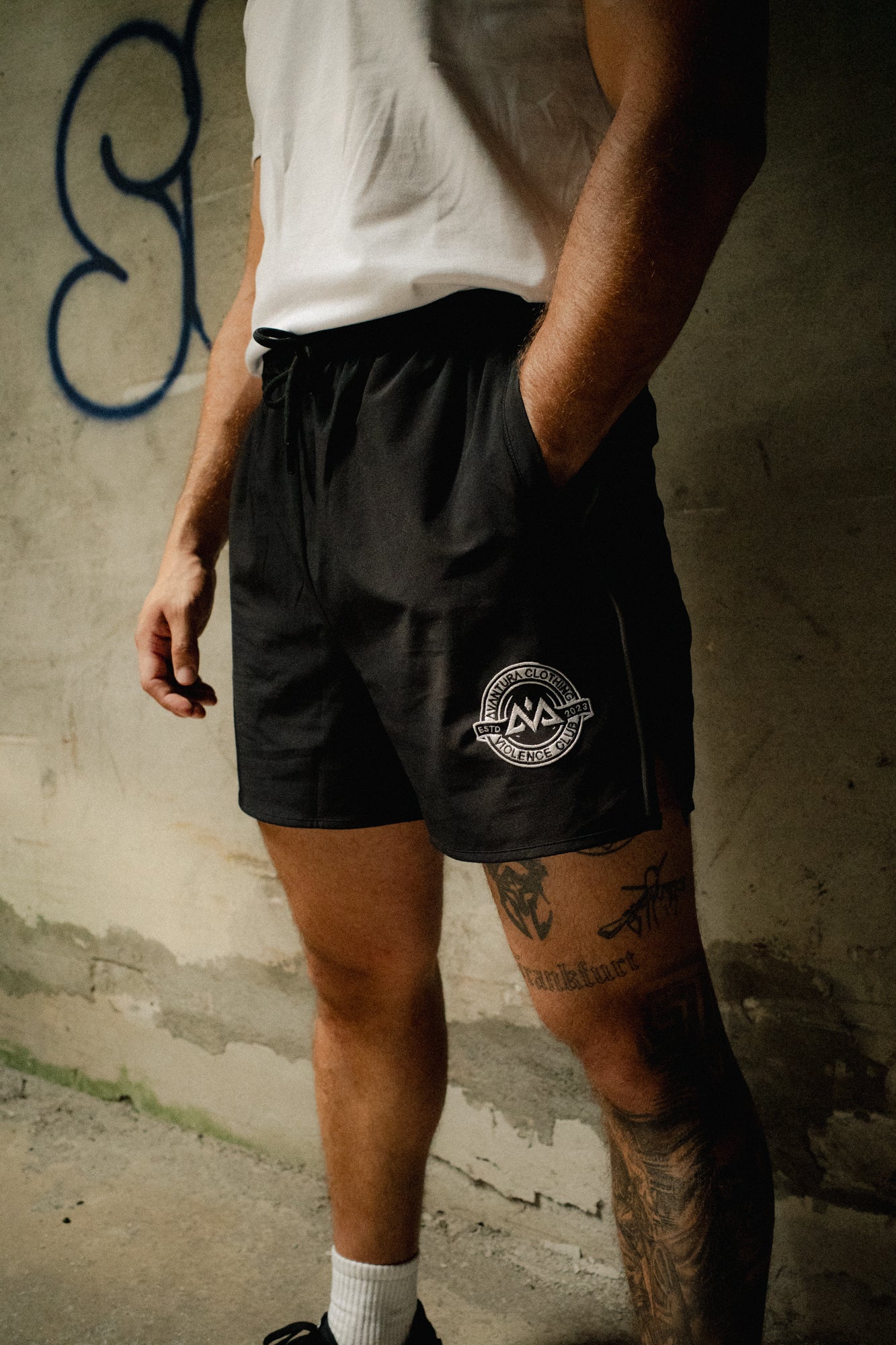VIOLENCE CLUB SPORT SHORTS SCHWARZ