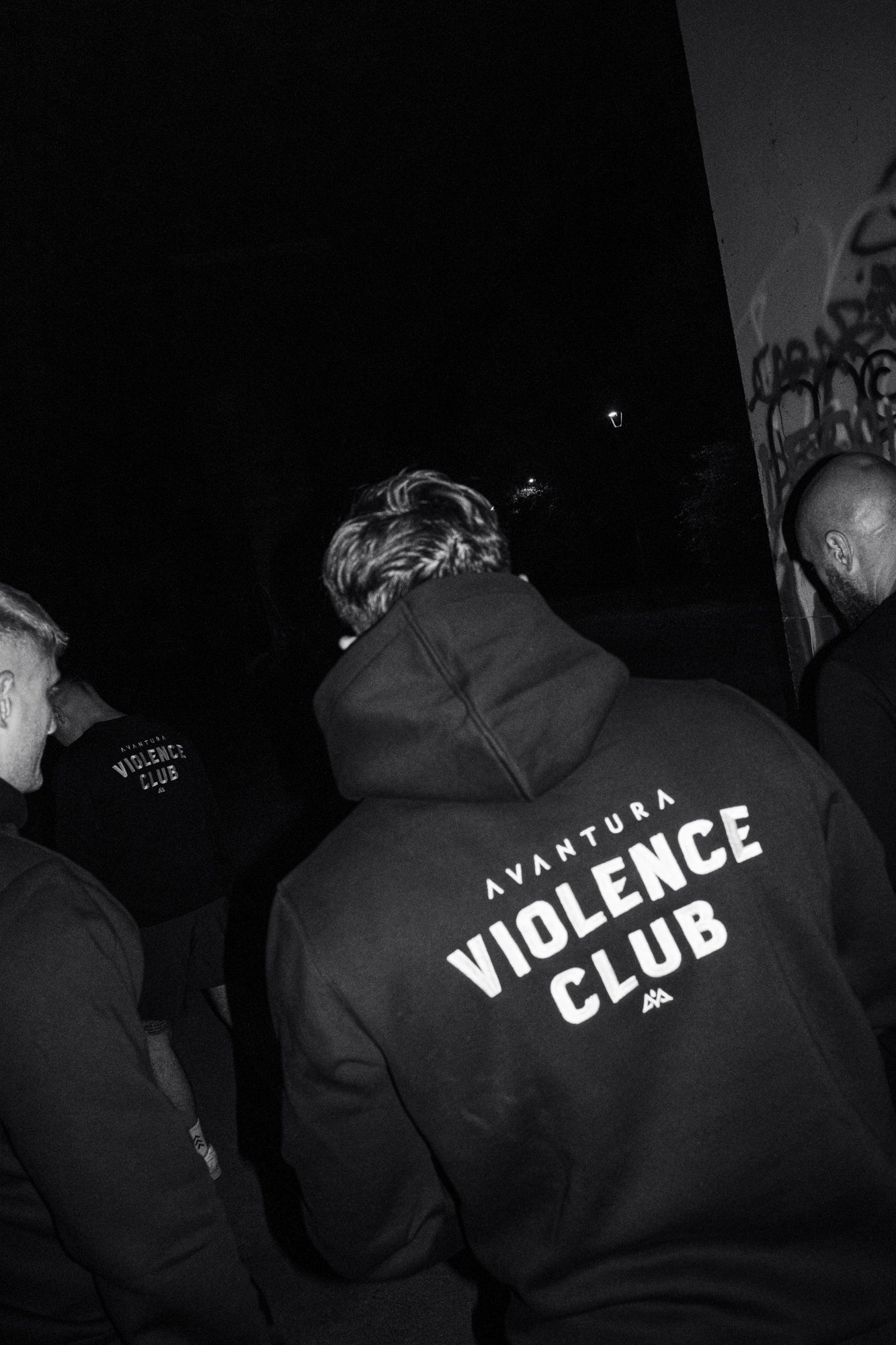 VIOLENCE CLUB HOODIE SCHWARZ