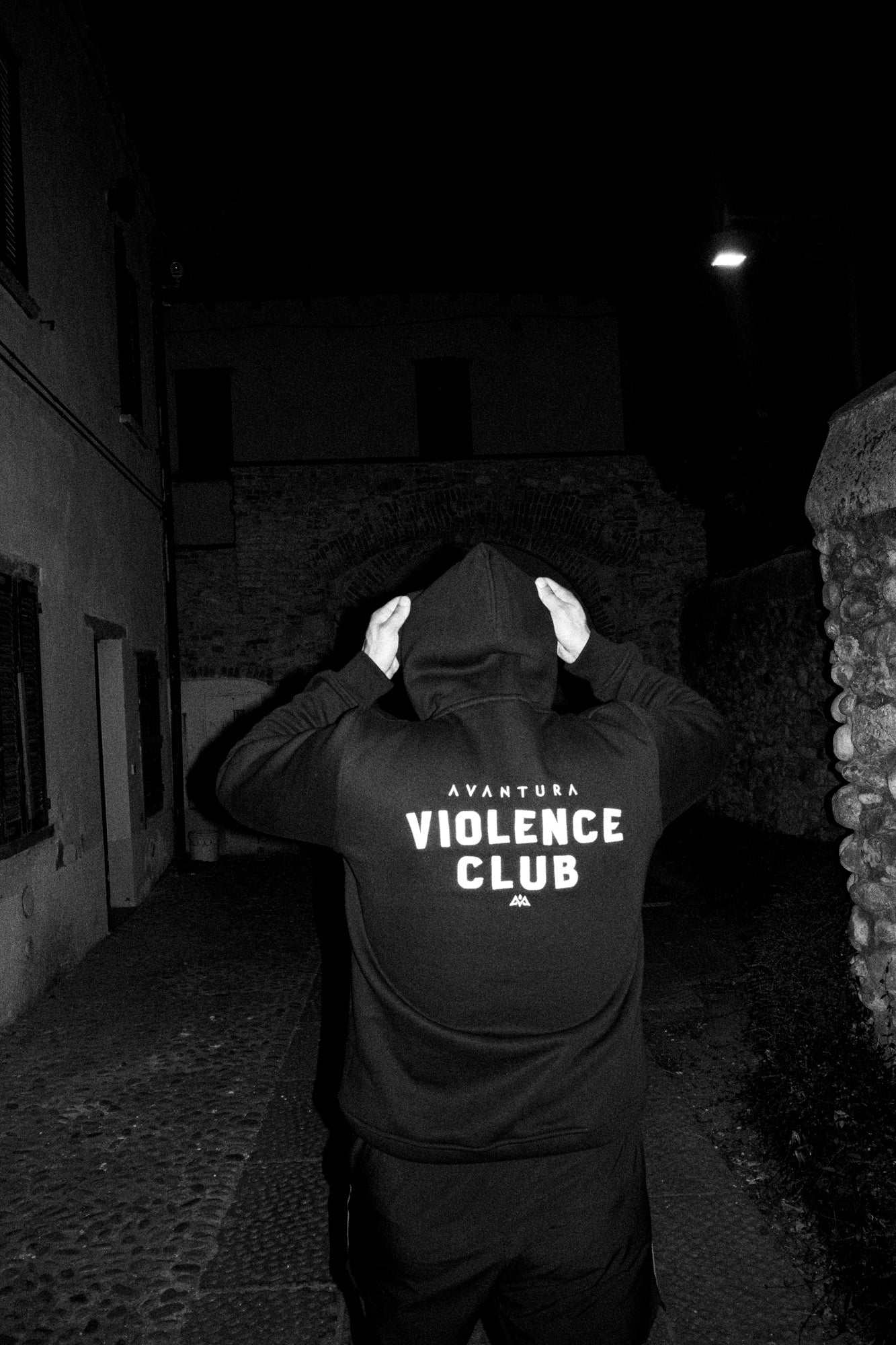 VIOLENCE CLUB HOODIE SCHWARZ