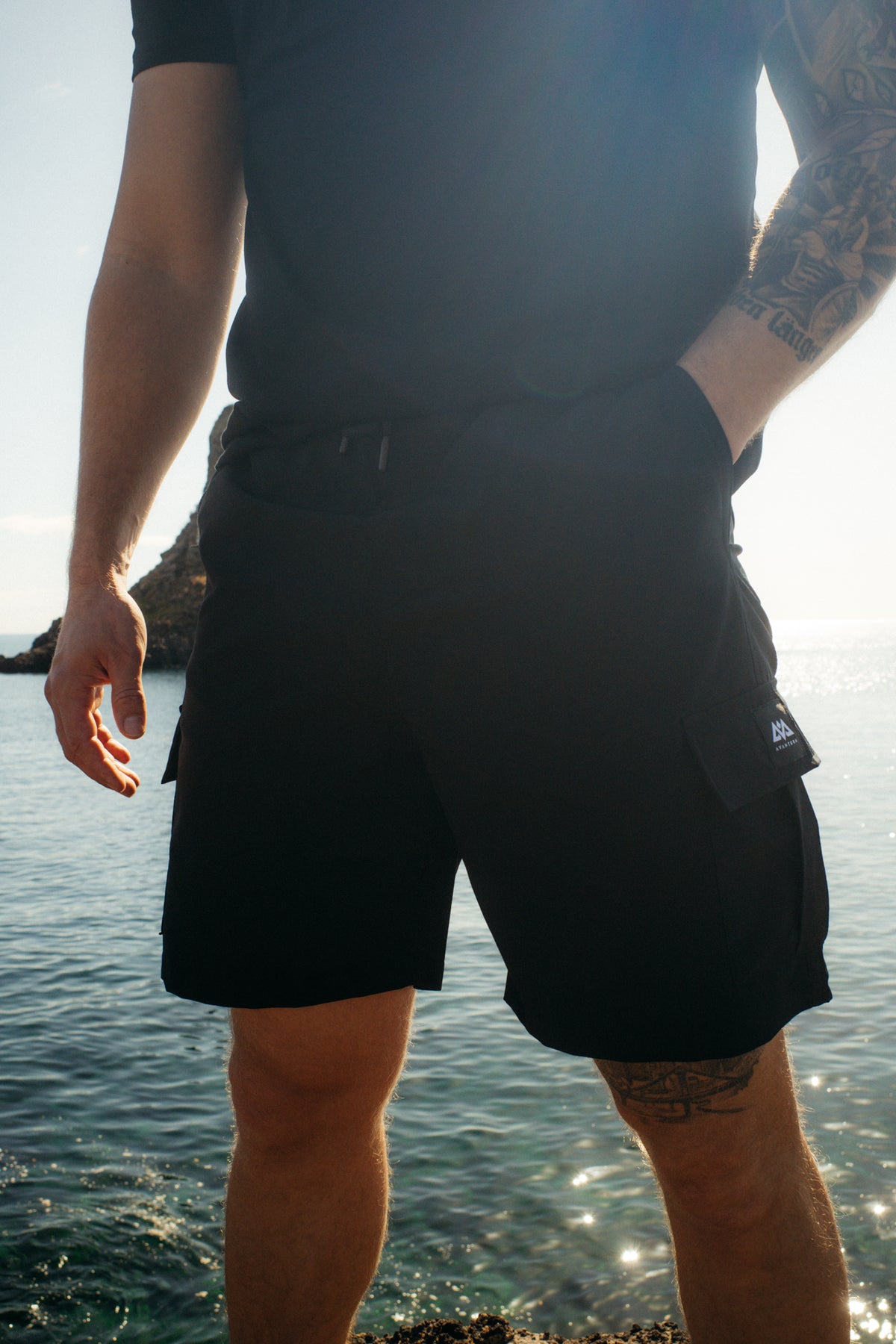 SHORT CARGO PANTS SCHWARZ