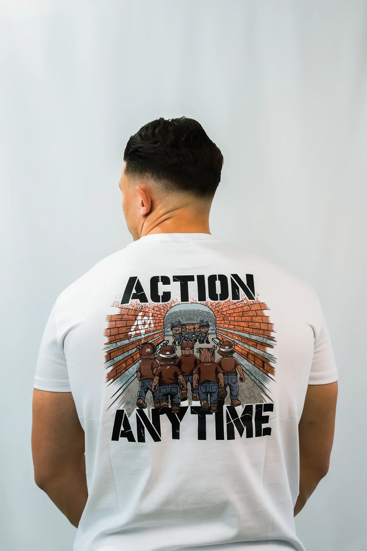 Avantura white t-shirt large back illustration